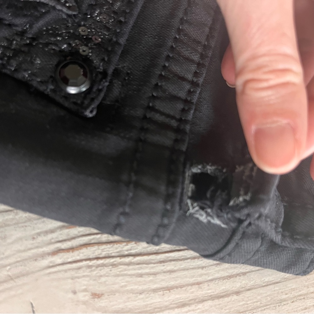 Miss Me mid rise flare black jeans with embellished horseshoe pocket size 29 - Picture 11 of 13